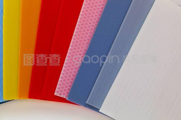 不同顏色包裝材料 視覺藝術(shù)與市場策略的完美結(jié)合